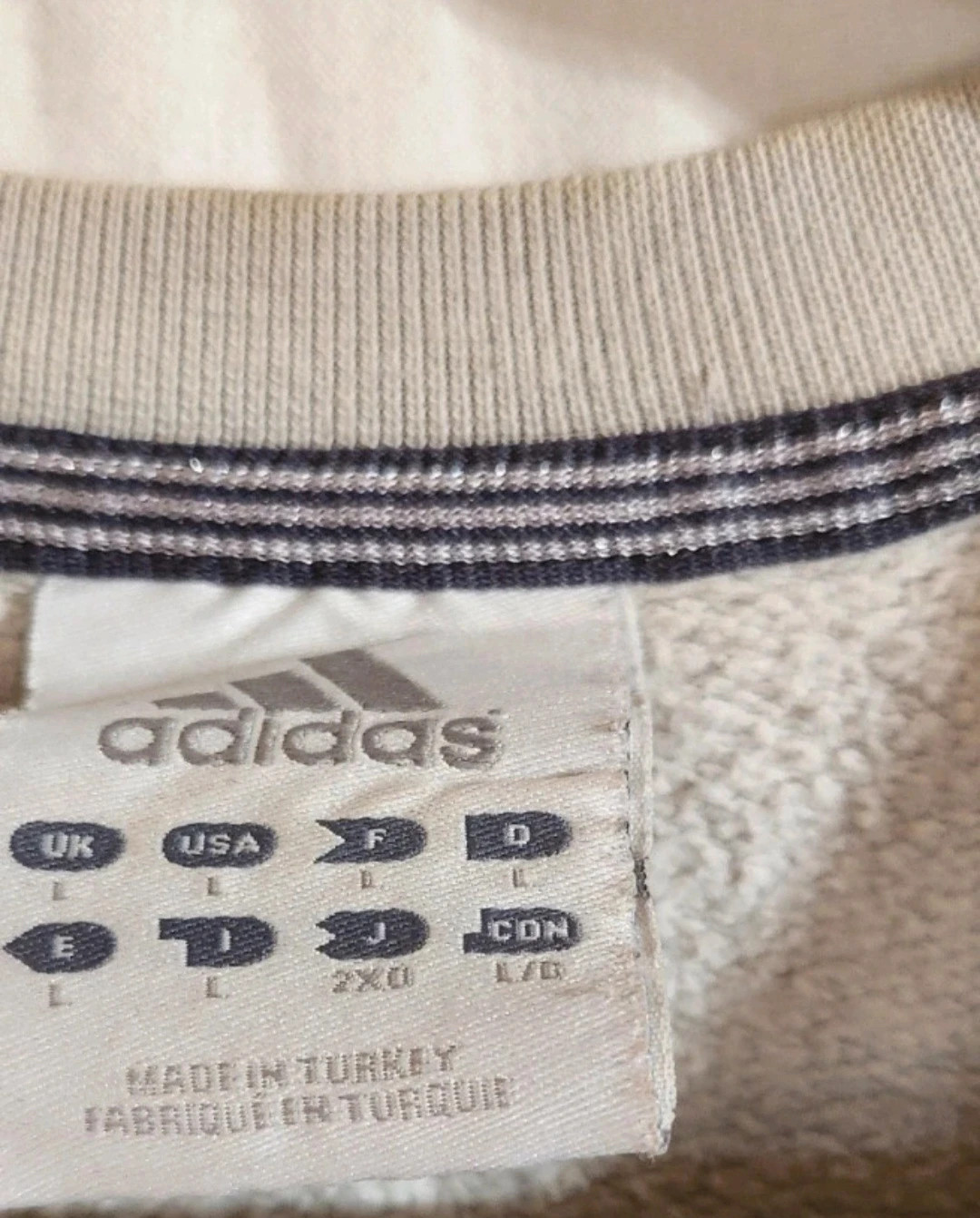 Sweat Adidas gris clair – Taille L – 100% coton – adidas – taille L 2