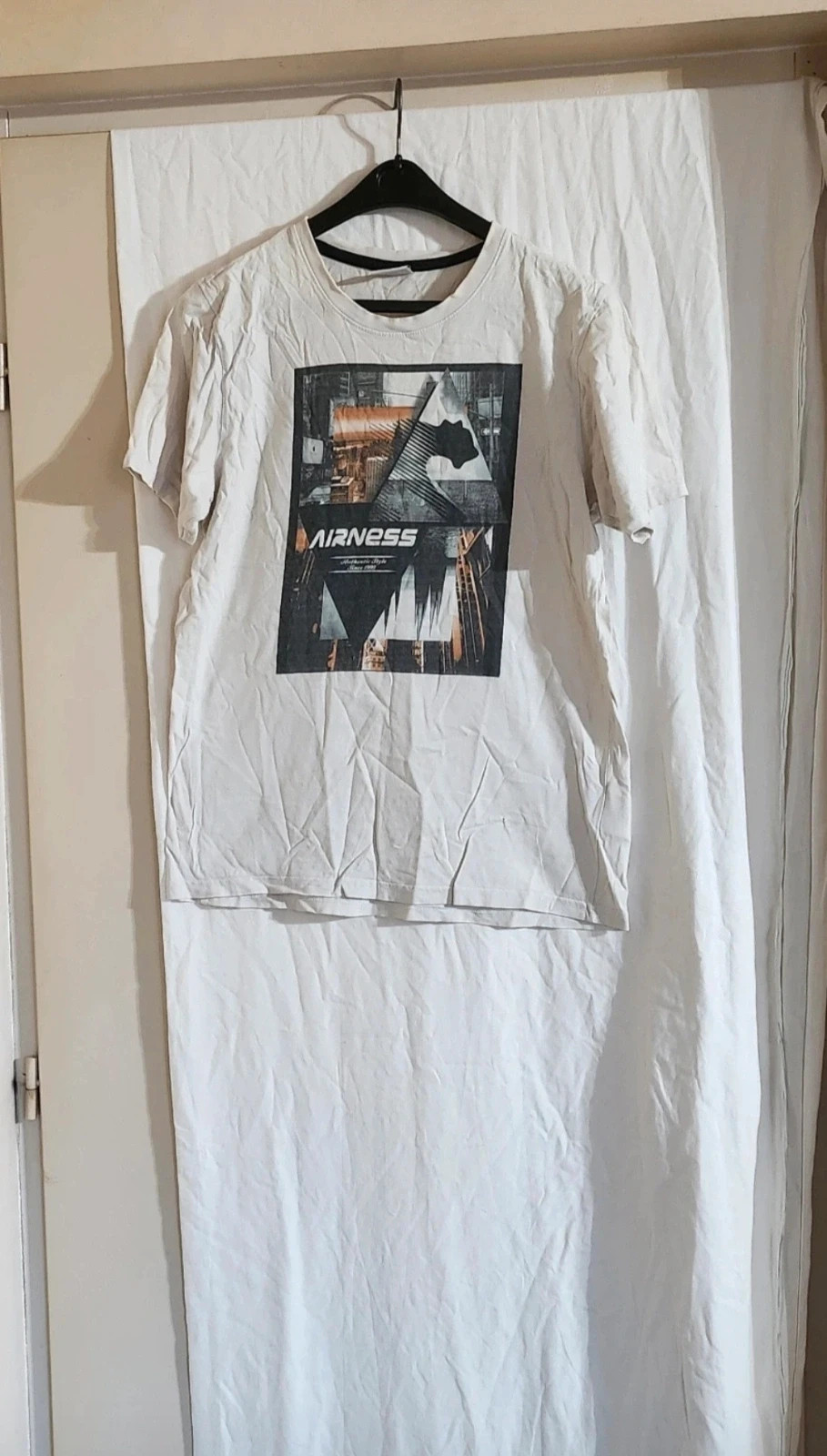 T-shirt Airness homme blanc – Taille M – 100% coton – Motif graphique