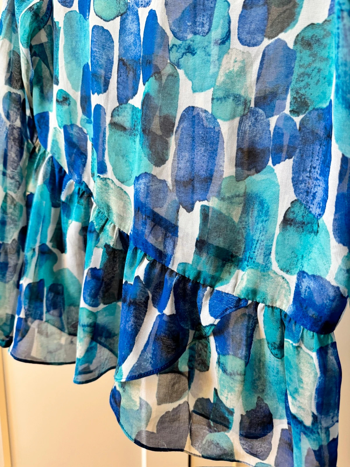 Blouse asymétrique à volants Zara – Zara – taille S / 36 / 8 3