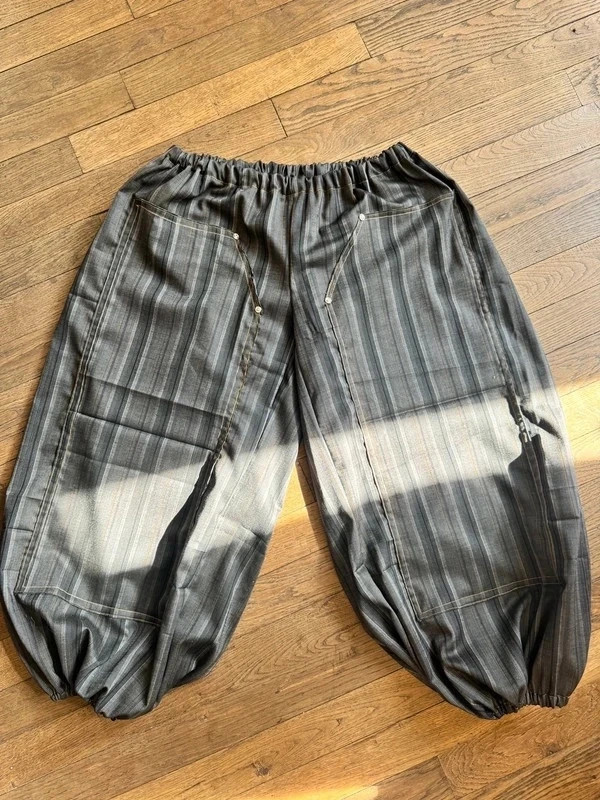 Pantalon sarouel/lantern asymétrique cousu main en laine mélangée – Fait Main – taille S / 36 / 8 5