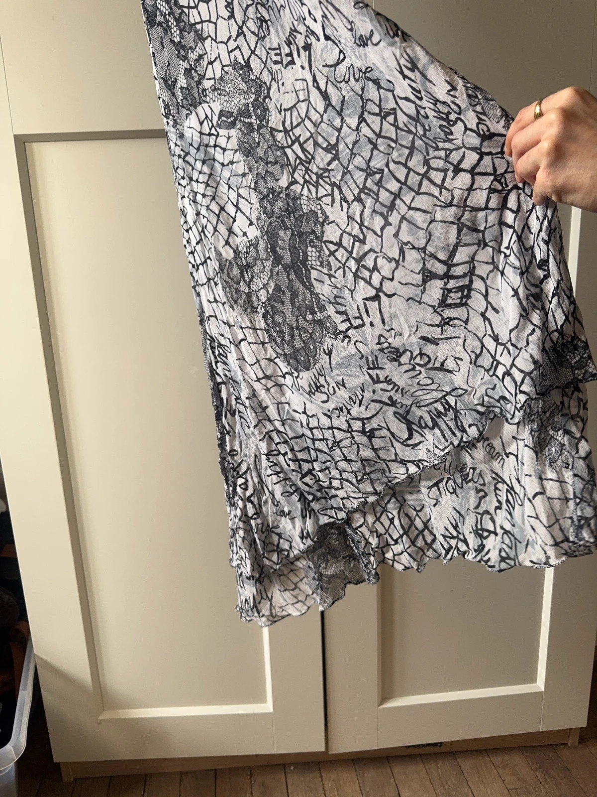 Robe longue vintage asymétrique dentelle et imprimé graphique René Derhy sirène – René Derhy – taille M / 38 / 10 4