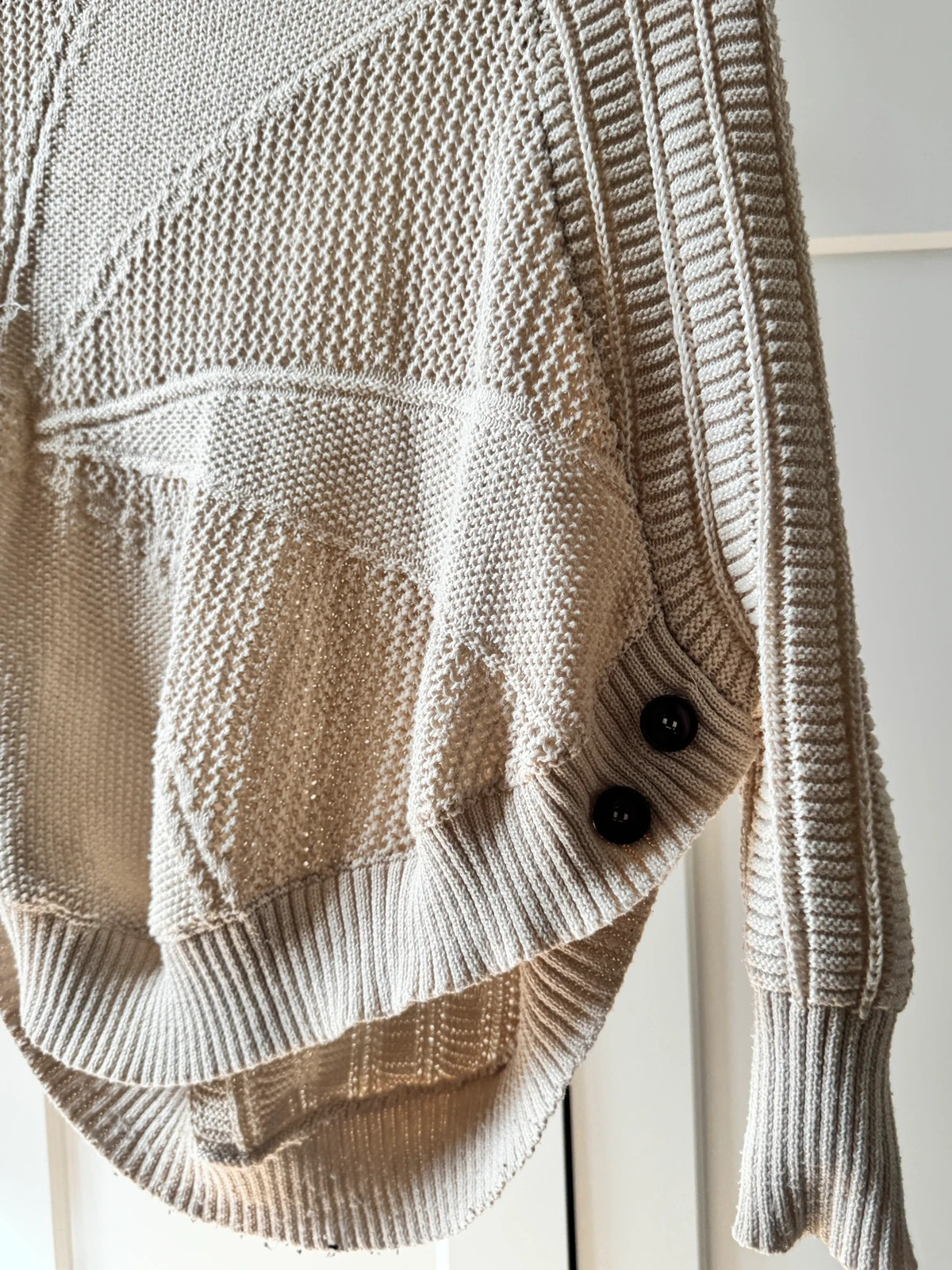 Pull col roulé beige cape poncho oversize maille vintage taille 2 – Vintage Dressing – taille M / 38 / 10 4