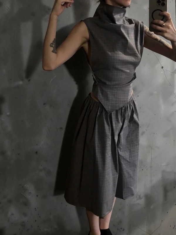 Ensemble asymétrique avant-garde design fait main sur mesure carreaux – Fait Main – taille XS / 34 / 6 2