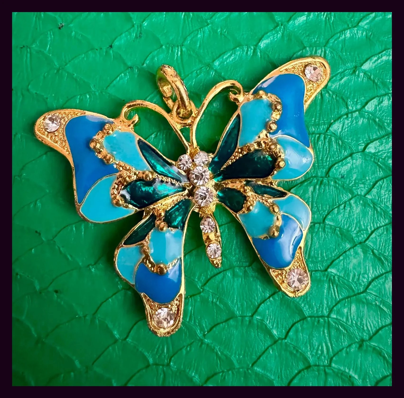 Colgante grande vintage 🦋 – Vintage
