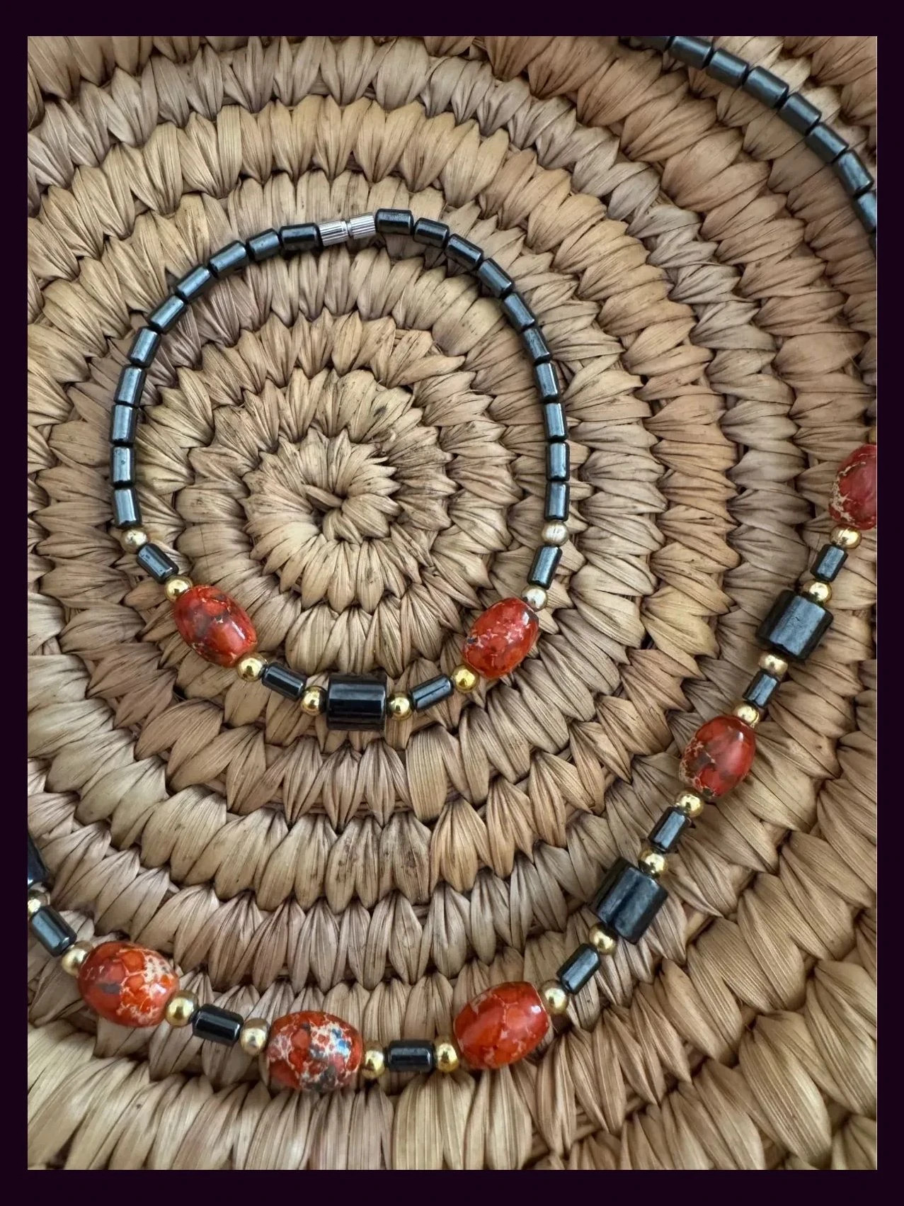 Collar y pulsera vintage , piedra volcánica 🦋 – Vintage Dressing 2