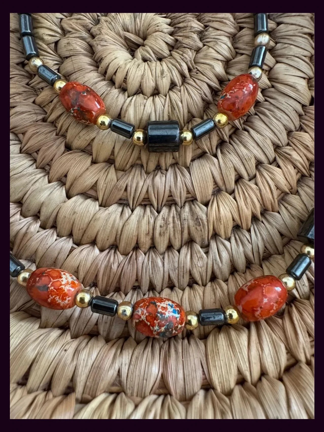 Collar y pulsera vintage , piedra volcánica 🦋 – Vintage Dressing 3