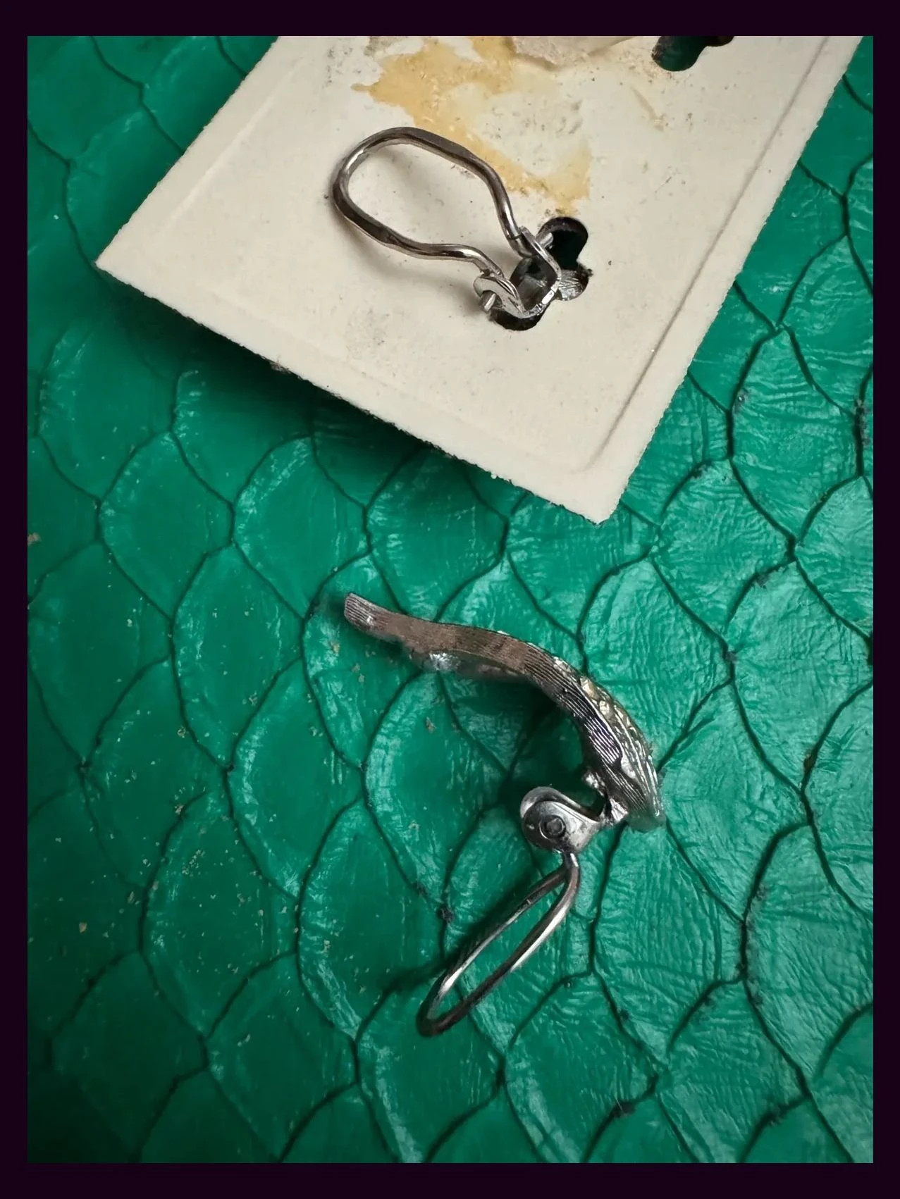 Pendientes vintage clip chapados oro 🦋 – Vintage 3
