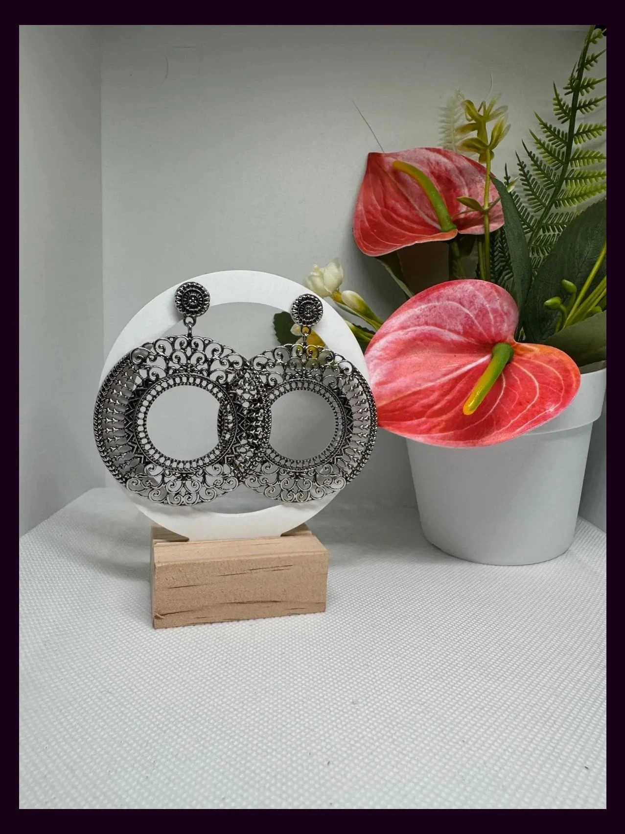 Pendientes plateados grandes 🦋 – La Boutique 2