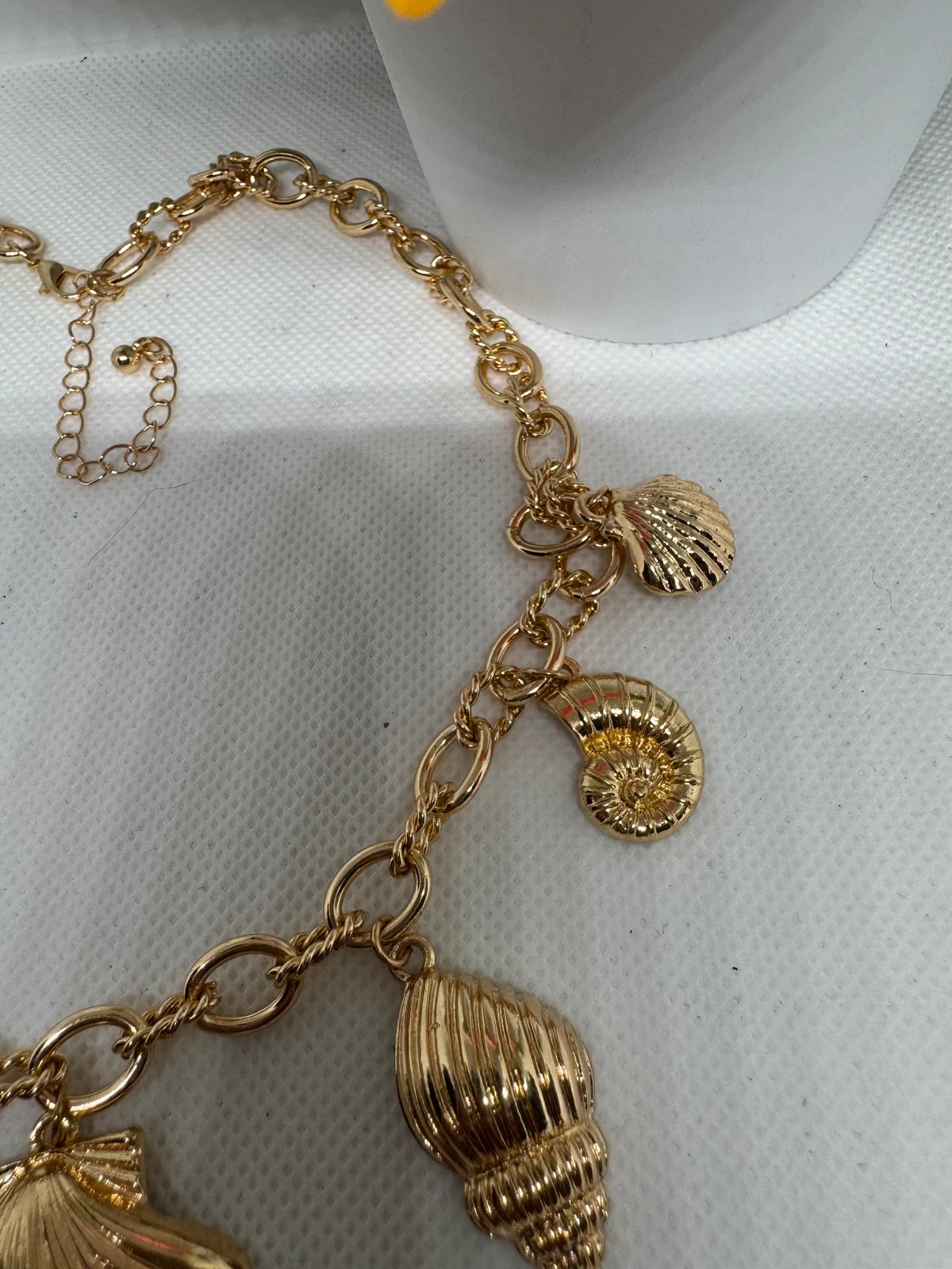 Collar dorado conchas 🦋 – Acero 4