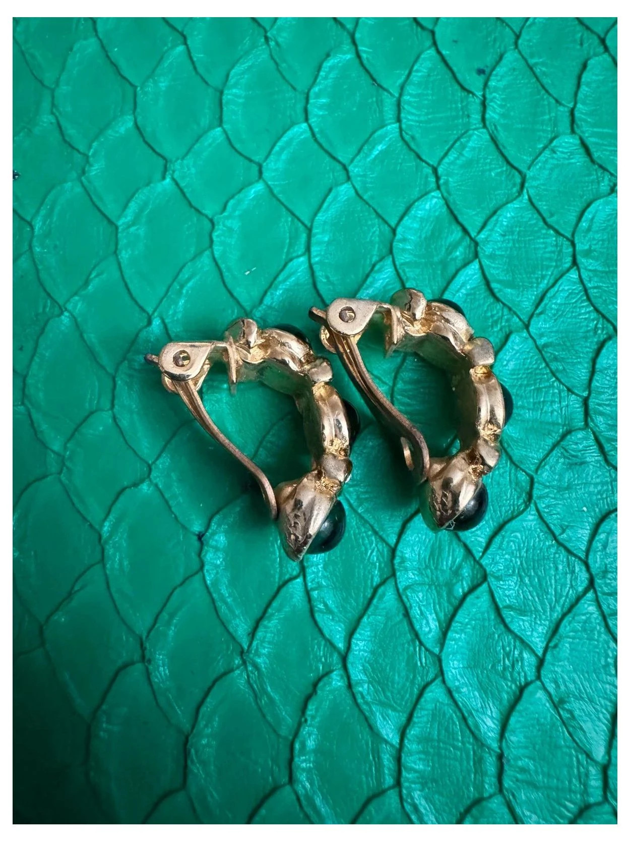 Pendientes vintage clip 🦋 – Vintage Dressing 3