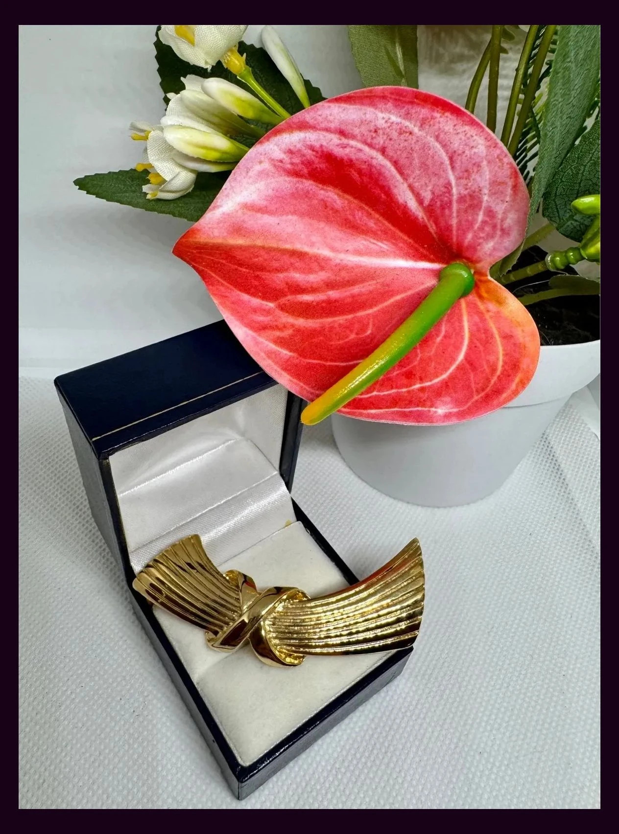 Broche vintage chapado oro 🦋 – Vintage