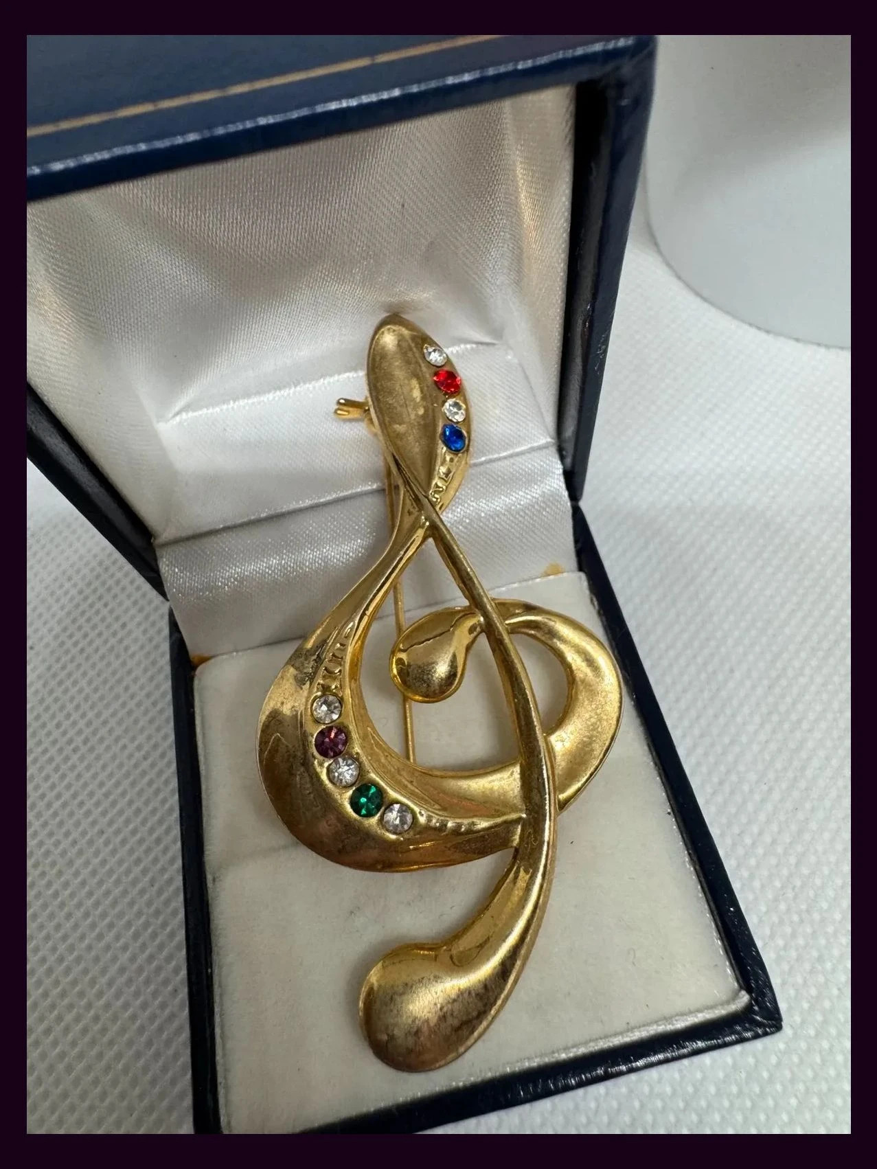 Broche vintage chapado oro 🦋 – Vintage 3