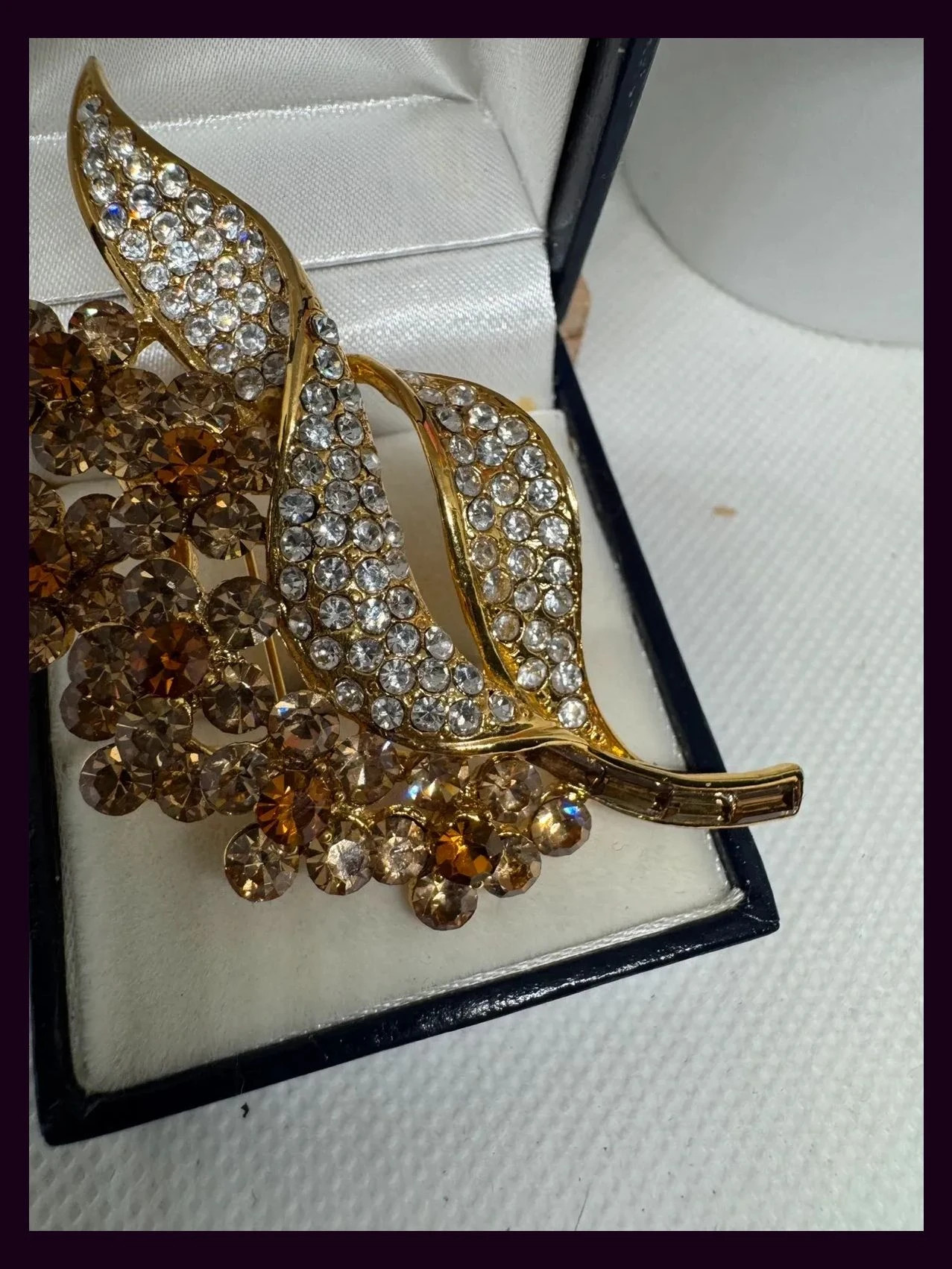 Broche vintage Swarovski de los años 70-80 , una piesa de coleccionista 🦋 – Swarovski 3