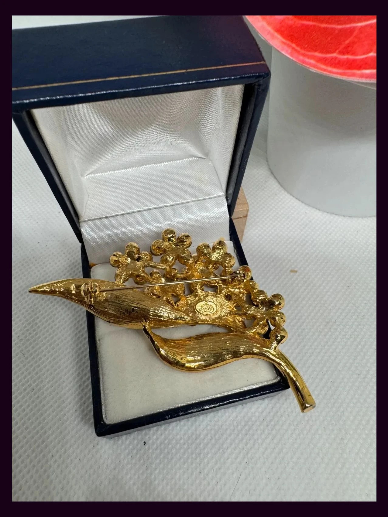 Broche vintage Swarovski de los años 70-80 , una piesa de coleccionista 🦋 – Swarovski 5