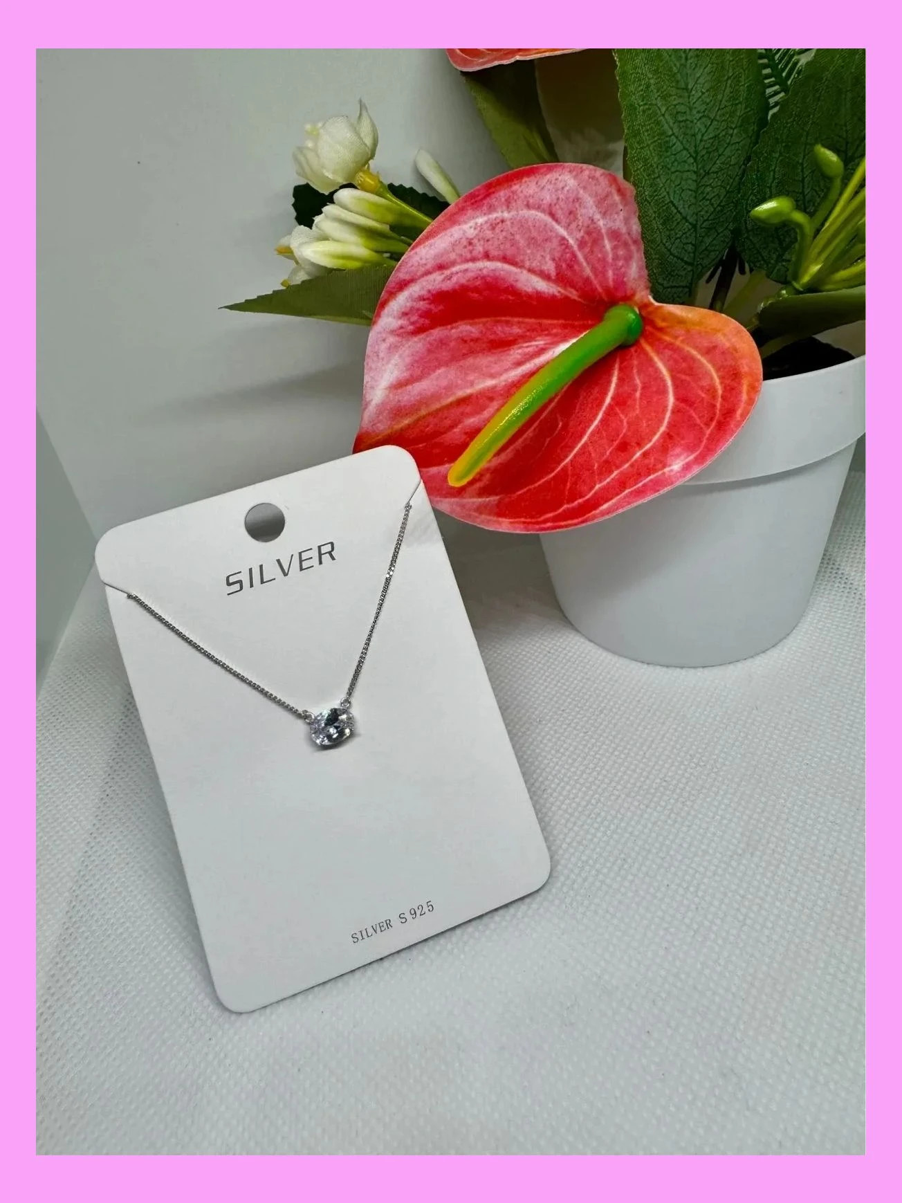 Collar plata 925 , ideal para regalo , se envía con caja y certificado de joyería 🦋