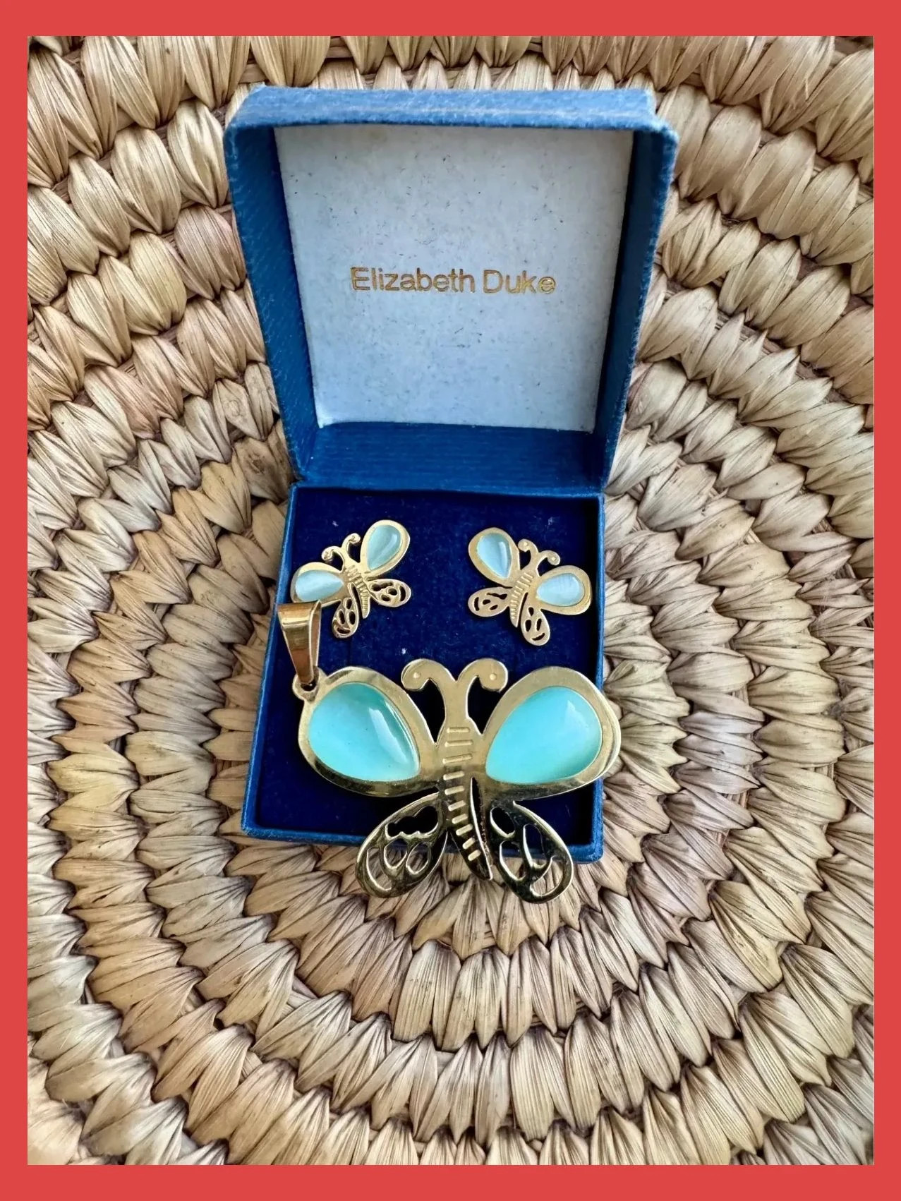Colgante y pendientes acero inoxidable con piedra natural verde 🦋 – Elisabet duke