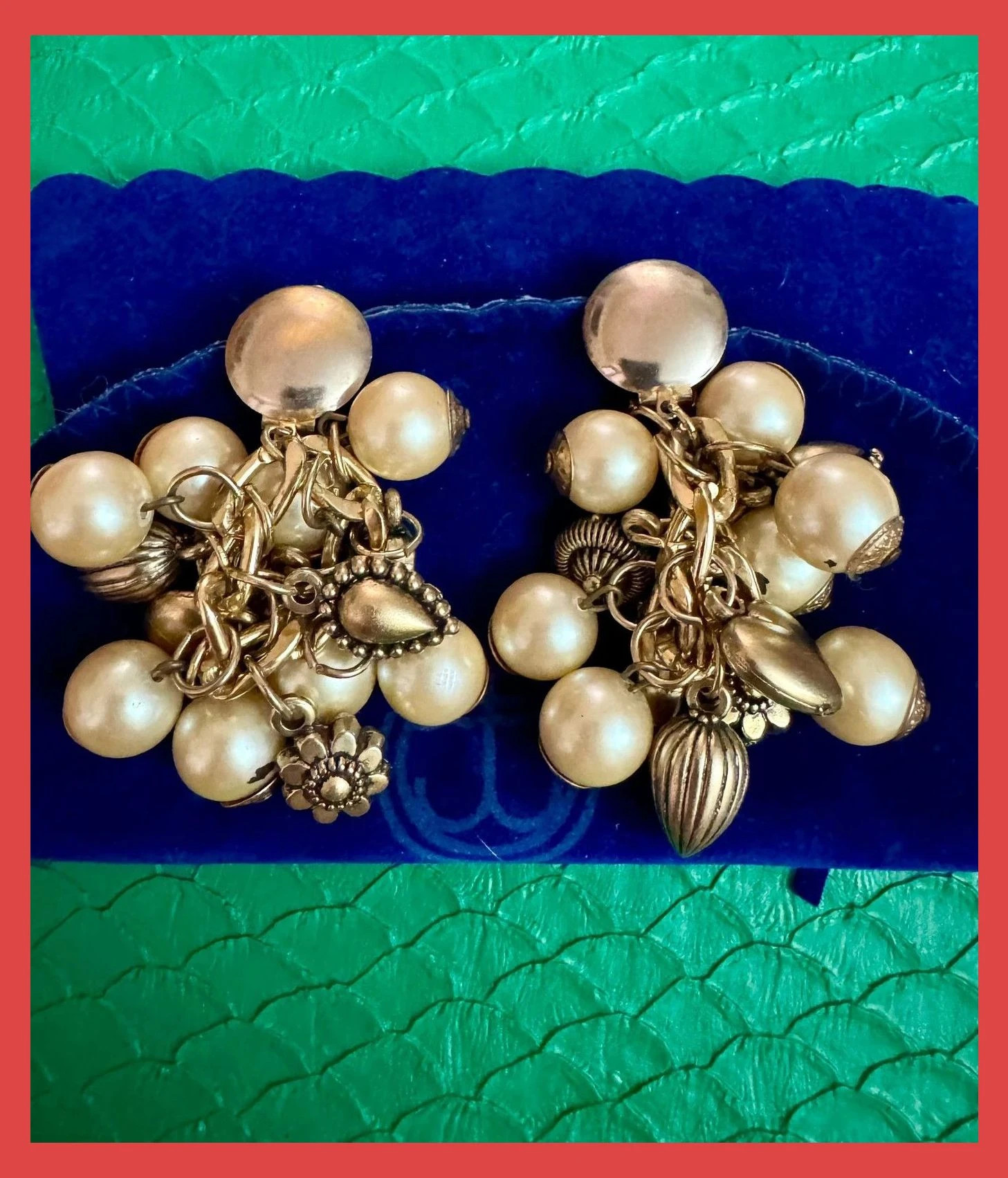 Pendientes vintage clip 🦋 – Vintage Dressing