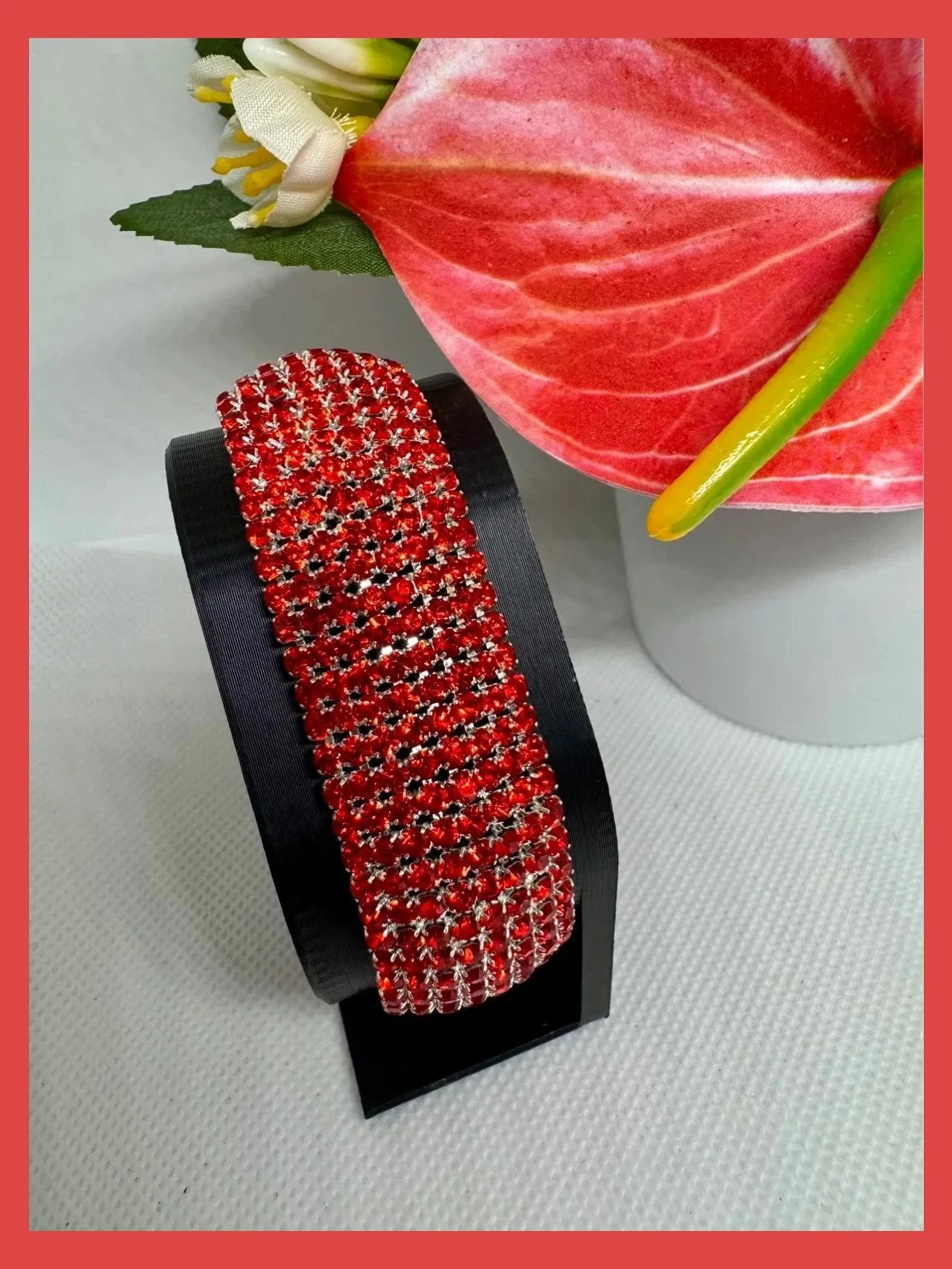 Pulsera piedras strass color rojo 🦋 – La Boutique 2
