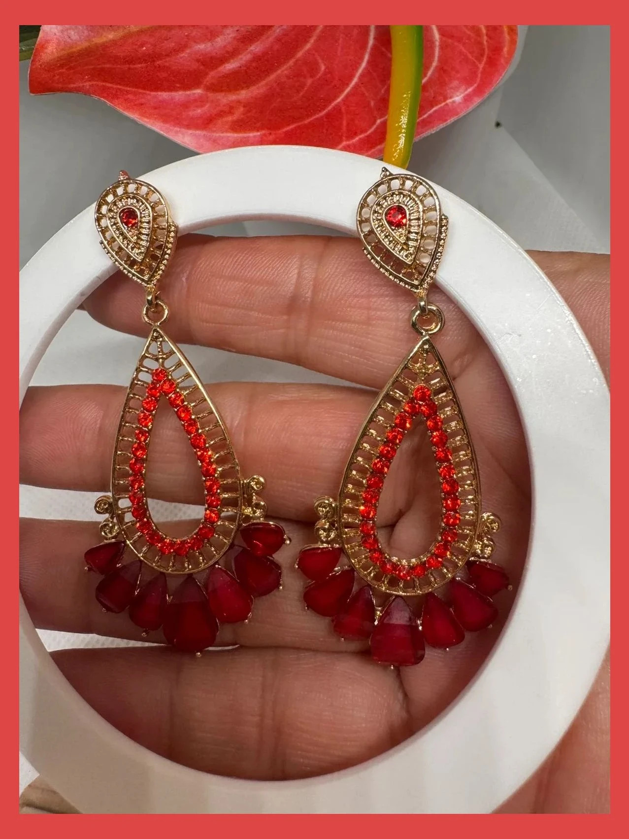 Pendientes dorados vintage 🦋 – Vintage 3