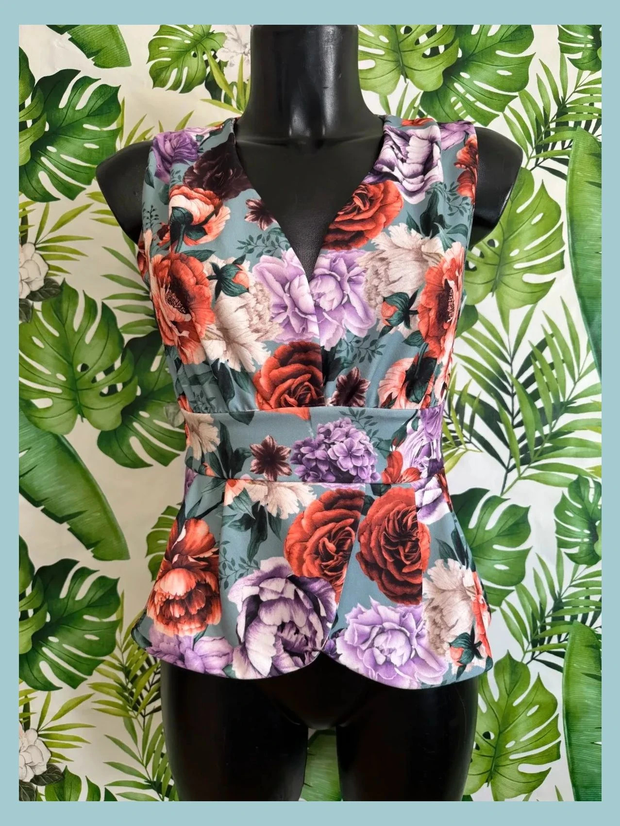 Blusa peplum floreada 🦋