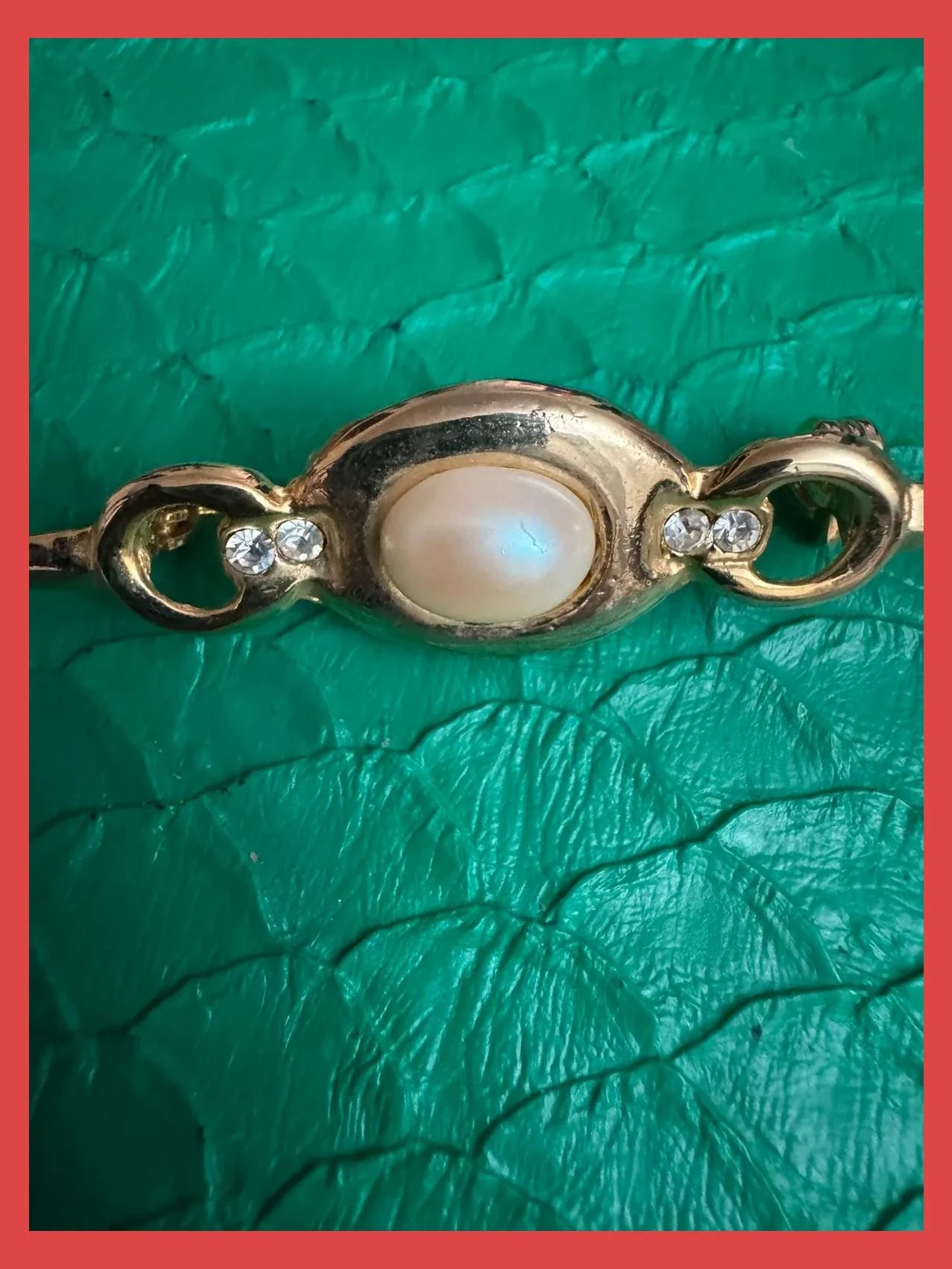 Broche dorado vintage 🦋 – Vintage 2