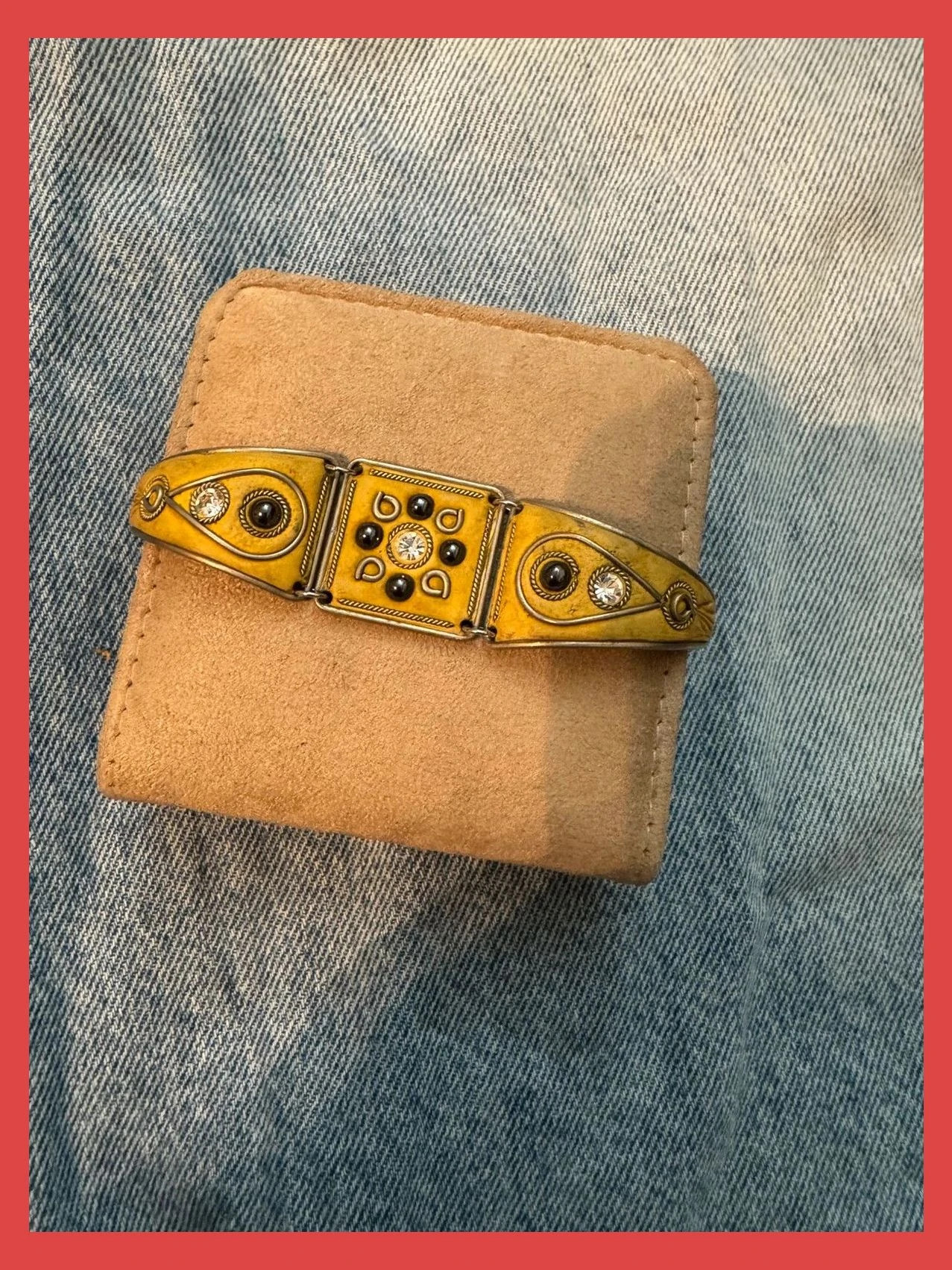 Brazalete vintage 🦋 – Vintage Dressing