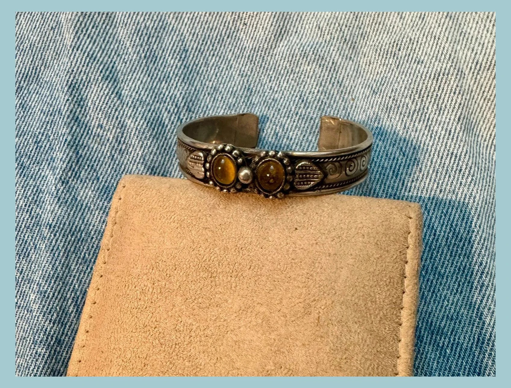 Pulsera vintage de alpaca y piedra 🦋 – Vintage Dressing 3