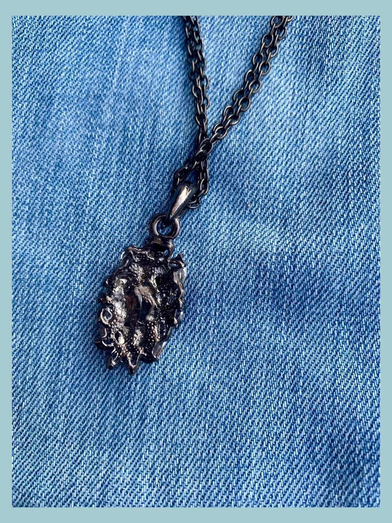 Collar vintage con piedras strass 🦋 – Vintage Dressing 4