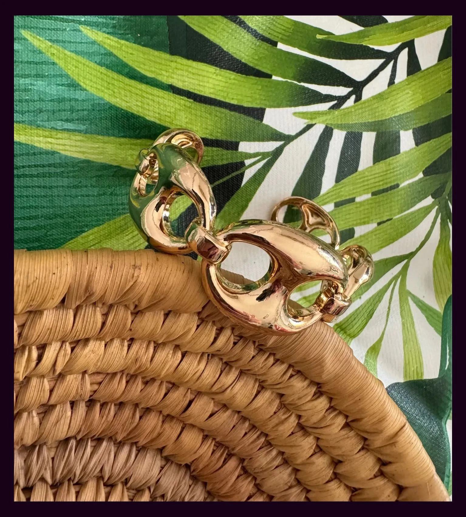 Brazalete dorado acero 🦋 – La Boutique 2