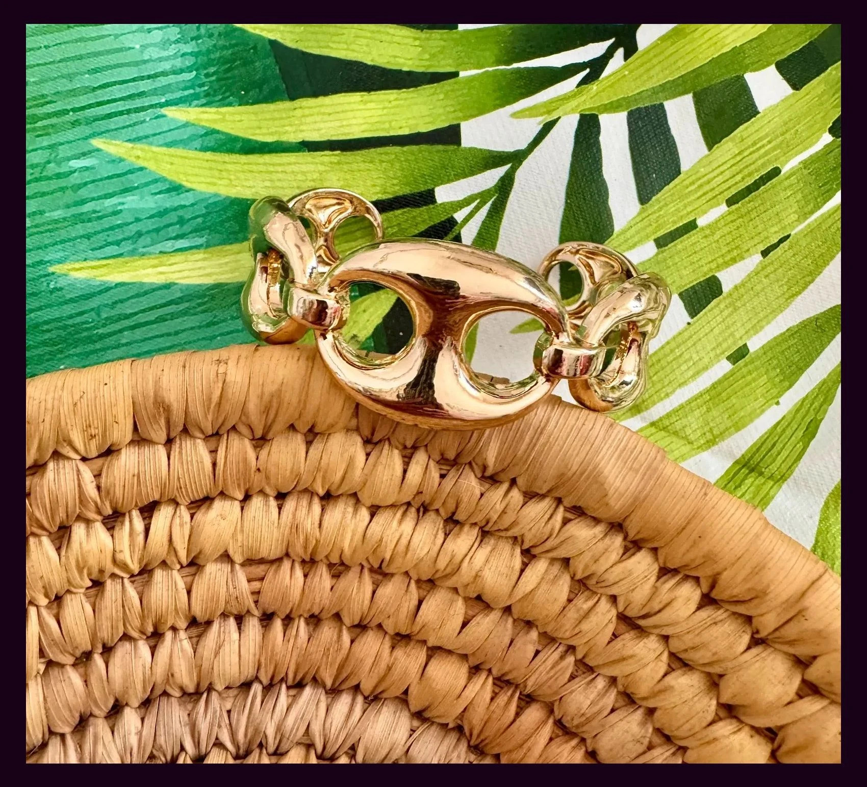 Brazalete dorado acero 🦋 – La Boutique 3
