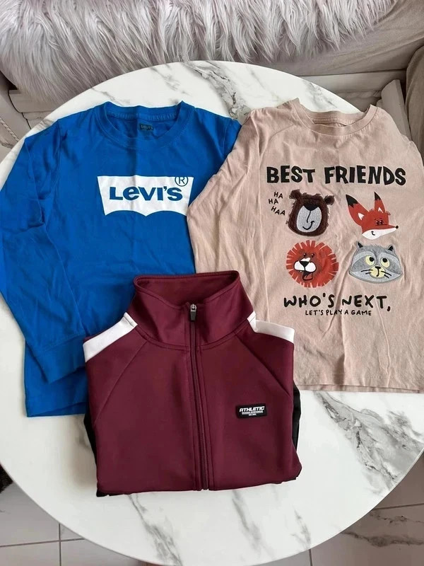 Lot de vêtements pour garçons 8 ans T-shirts manches longues et veste