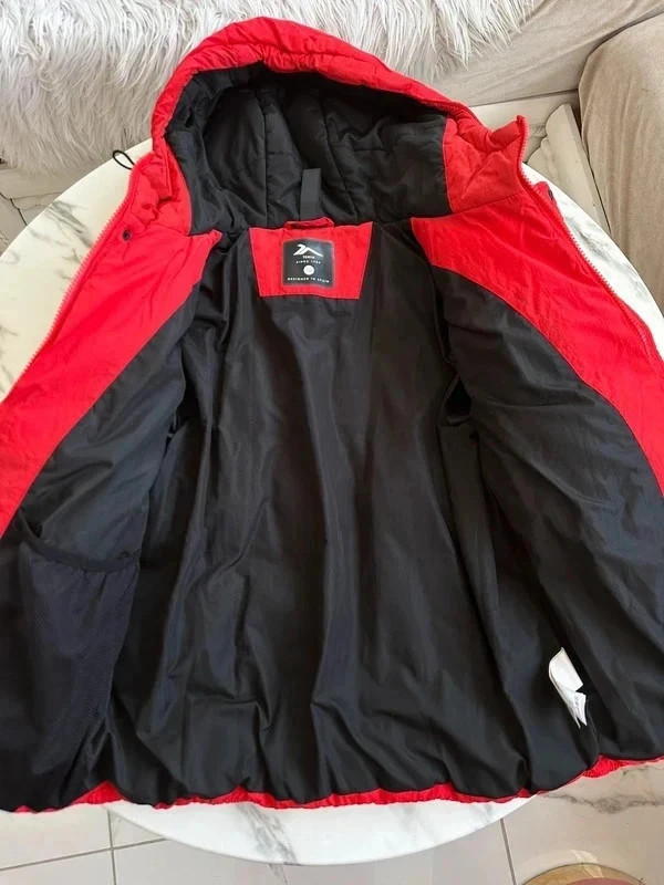 Doudoune enfant marque Tenth 10 ans rouge en très bon état mixte – Tenth – taille 10 ans / 140 cm 2