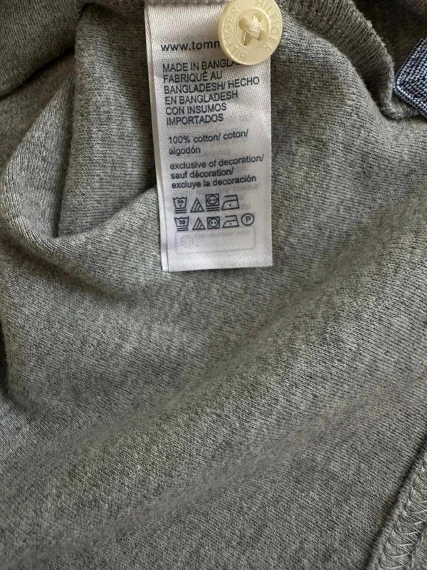 Authentique polo homme👕 Tommy Hilfiger gris taille L – Tommy Hilfiger – taille L 4