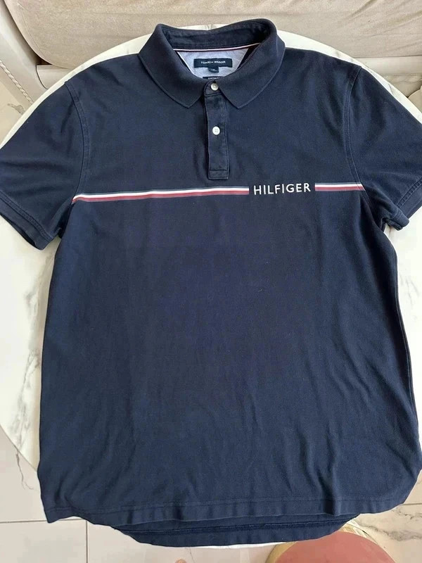Authentique polo homme 👕 Tommy Hilfiger bleu marine taille L – Tommy Hilfiger – taille L 3