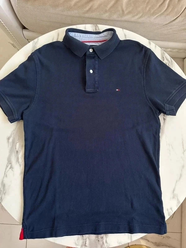 Authentique polo homme 👕 Tommy Hilfiger bleu marine taille M – Tommy Hilfiger – taille M 2
