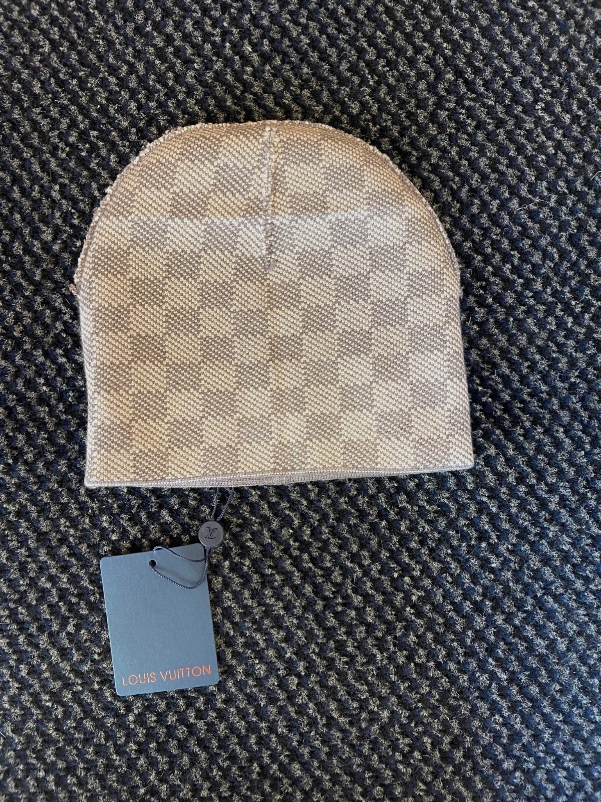 Bonnet gris Louis Vuitton  – Sans marque – taille Taille unique 4