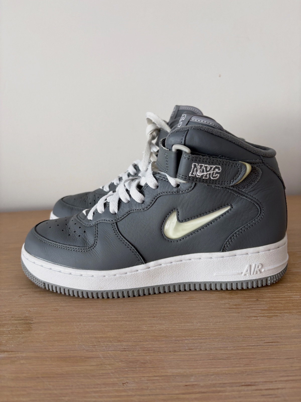 Nike Air Force 1 Mid Jewel QS « NYC – Cool Grey » – T.40 – Nike – taille EU 40 2