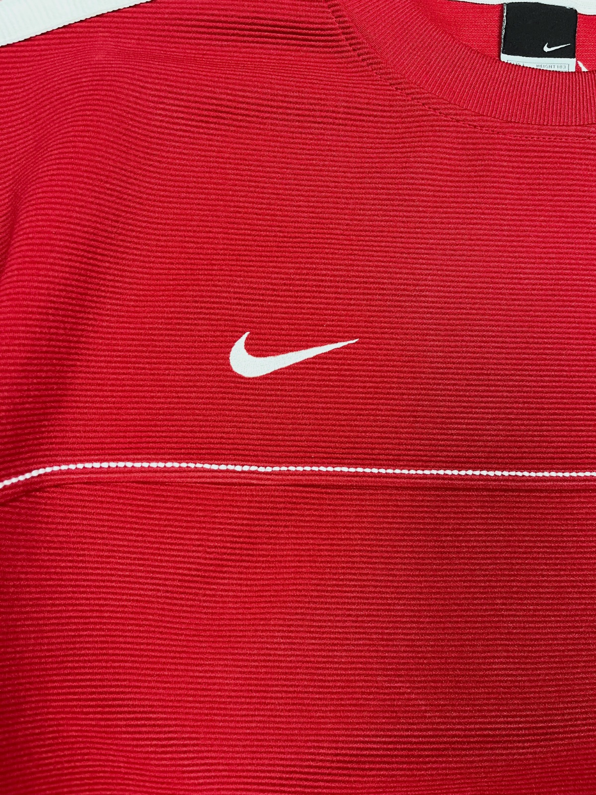 Sweat / Pull nike rouge vintage logo swoosh - Taille L – Nike – taille L 2