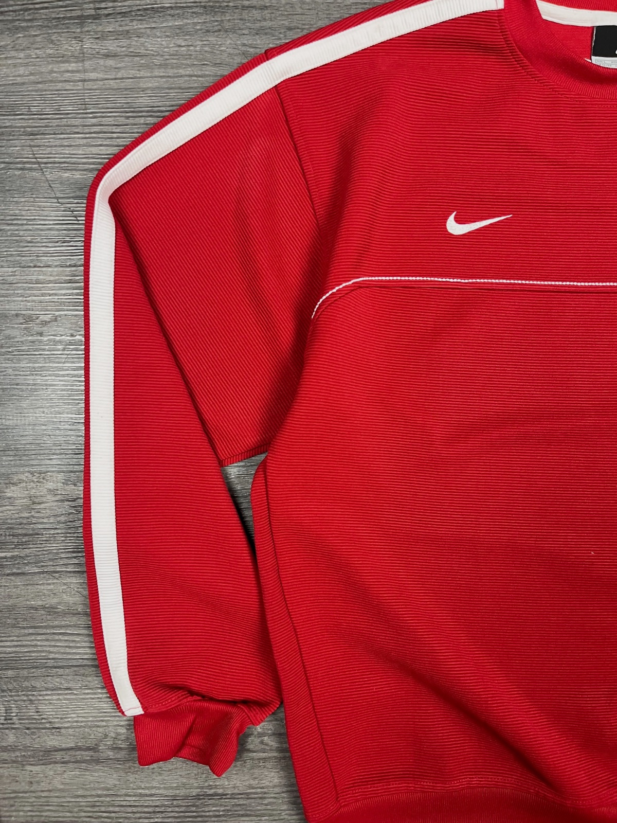 Sweat / Pull nike rouge vintage logo swoosh - Taille L – Nike – taille L 3