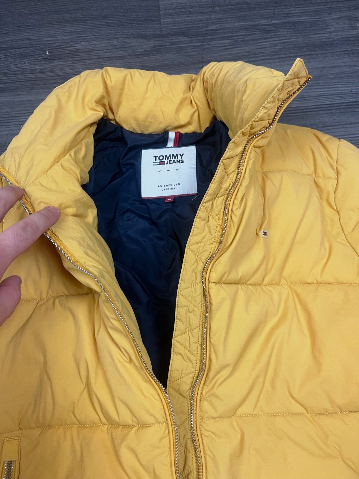 Veste Doudoune Tommy Hilfiger - Jaune - Taille M - – Tommy Hilfiger – taille M 6