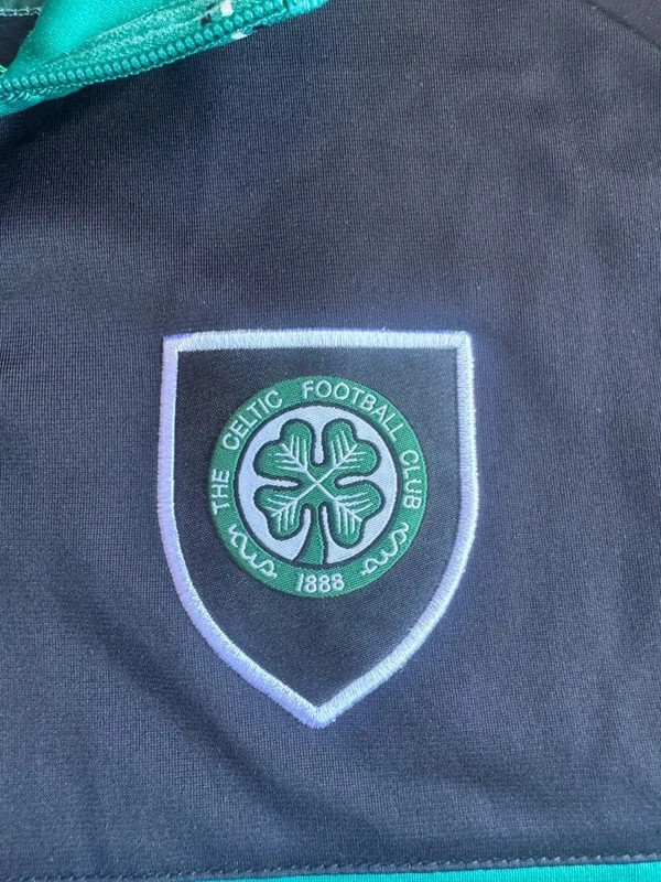 Sudadera Celtic FC retro 1/4 zip negra verde Official Merchandise – Celtic – taille L 2