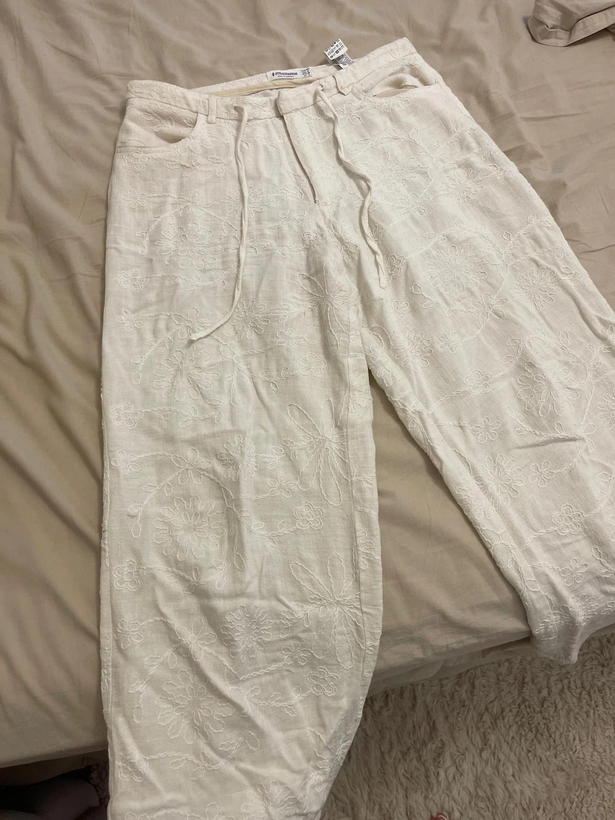 Pantalón de lino ancho muy elegante – Stradivarius – taille XS / 34 / 6 3