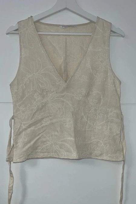 Top de lino color crema elegante nuevo – Stradivarius – taille S / 36 / 8 4