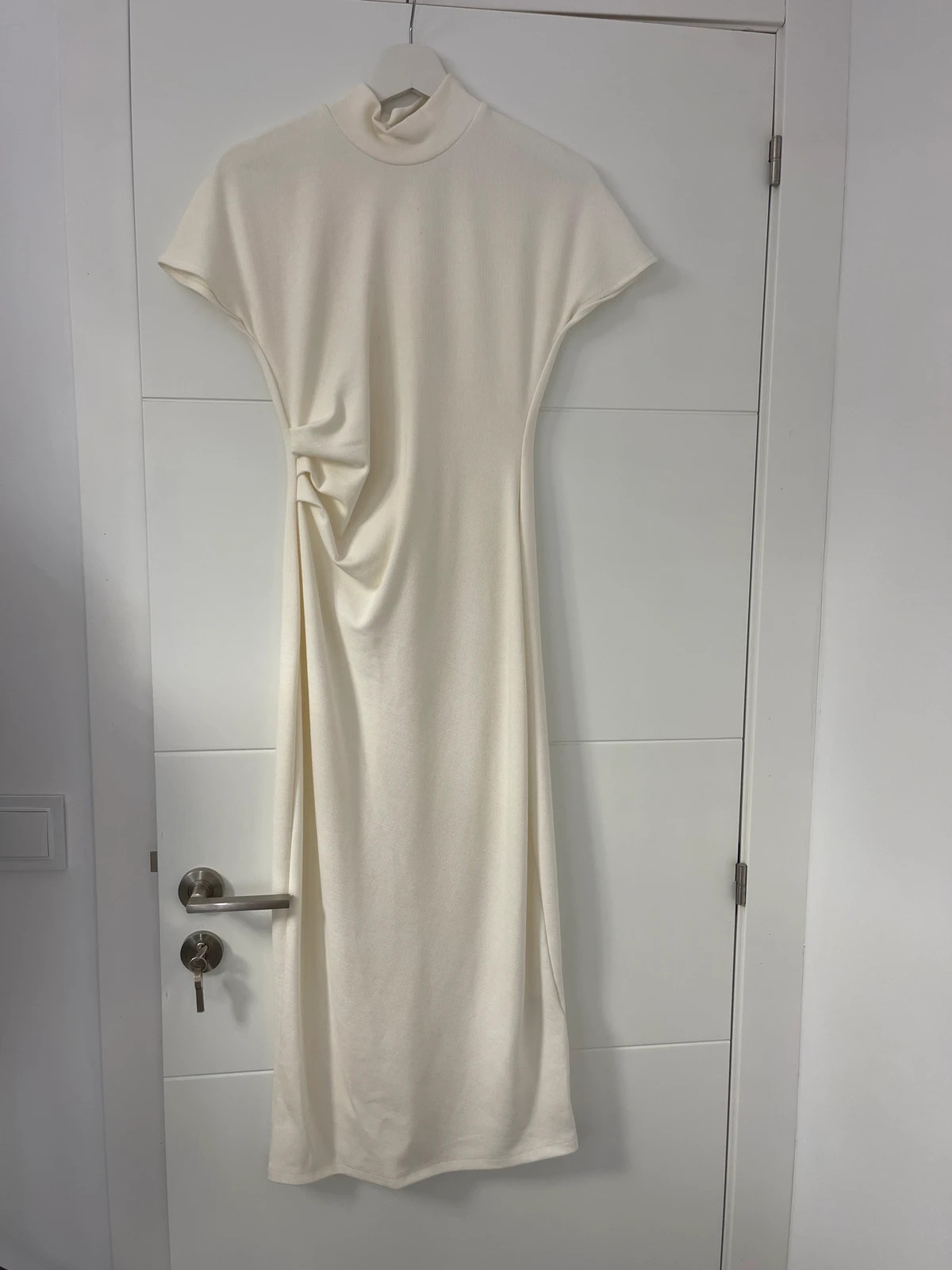 Vestido de punto color crema talla M nuevo – Zara – taille M / 38 / 10 3