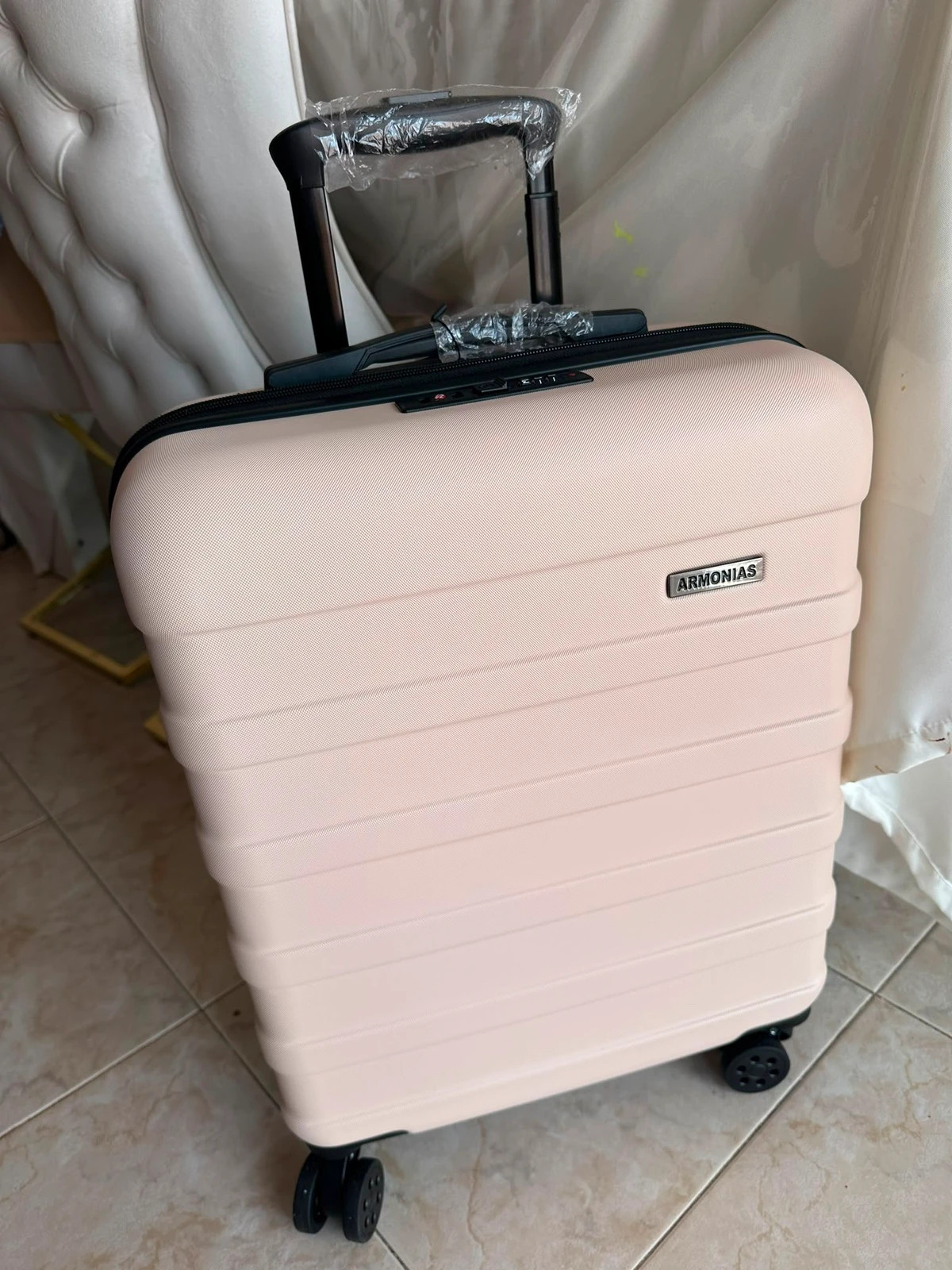 Maleta crema nueva a estrenar 55x40x20 – Armonias – taille Taille unique 5