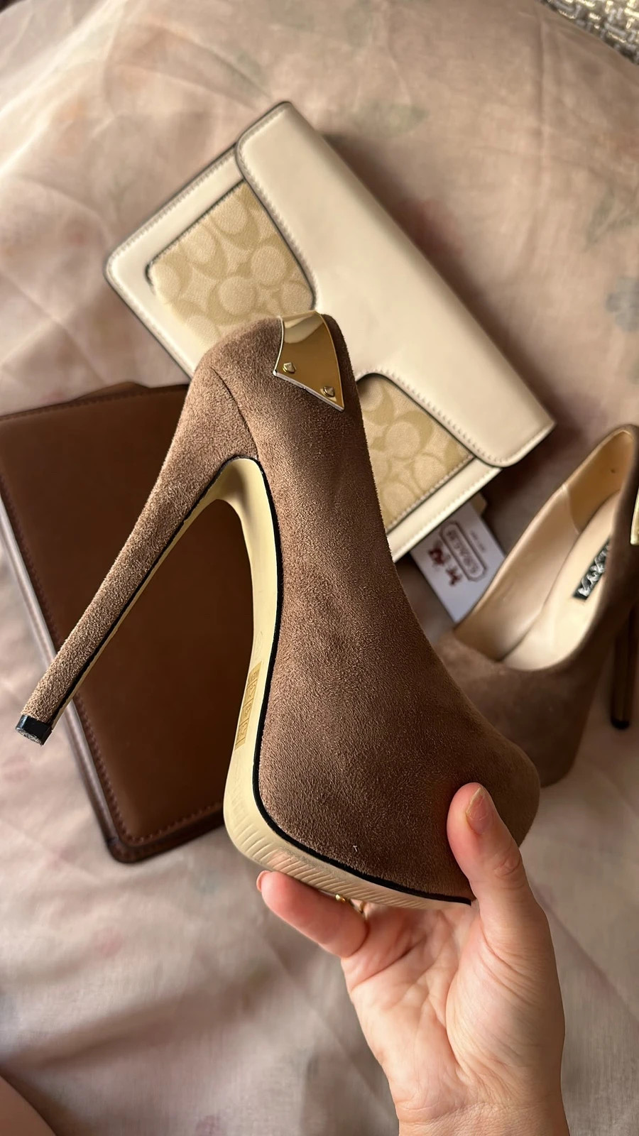 Tacón marrón nuevo muy elegante Bolso aparte – taille 36 4