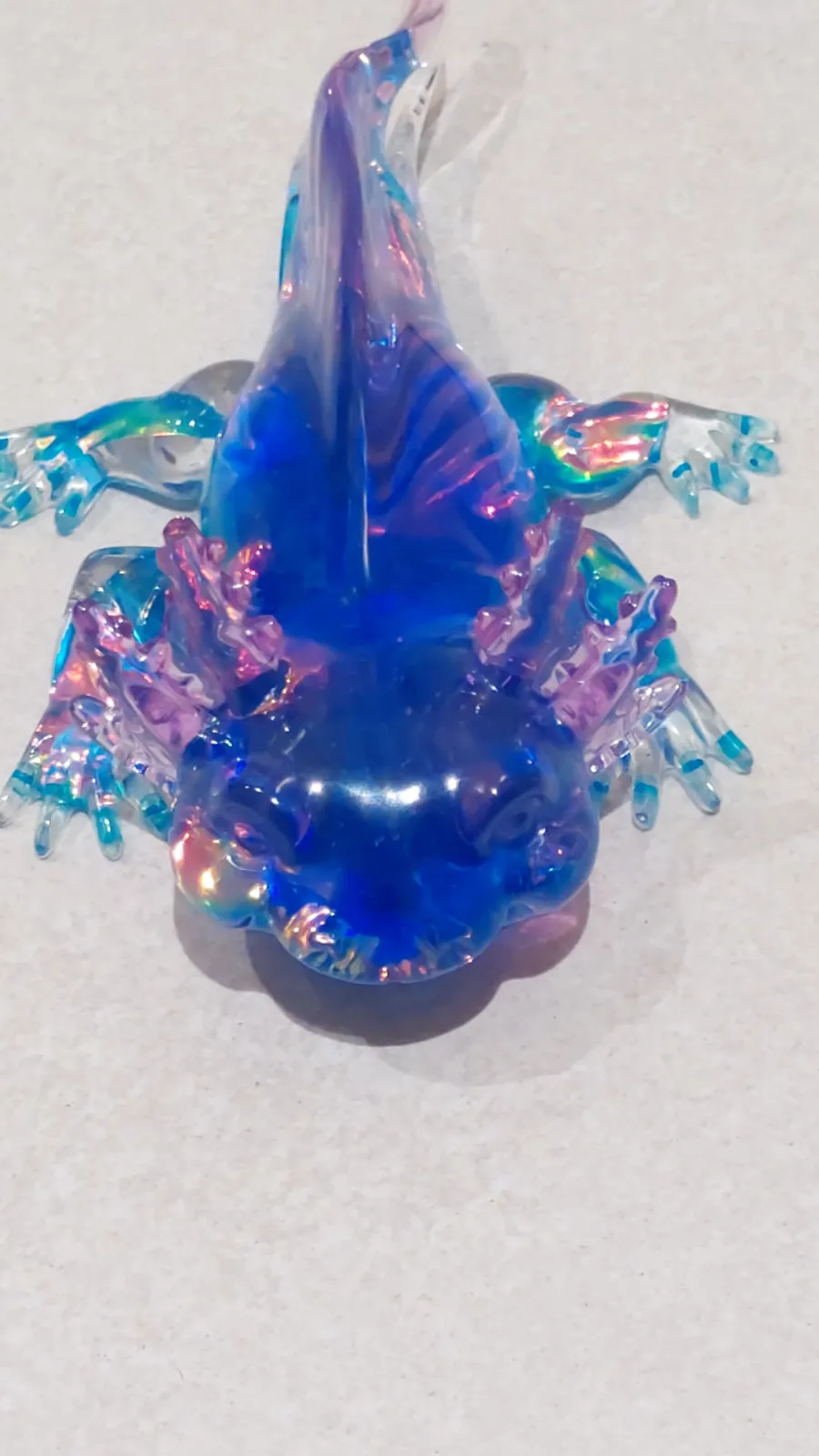 Axolotl violet en resine epoxy 4