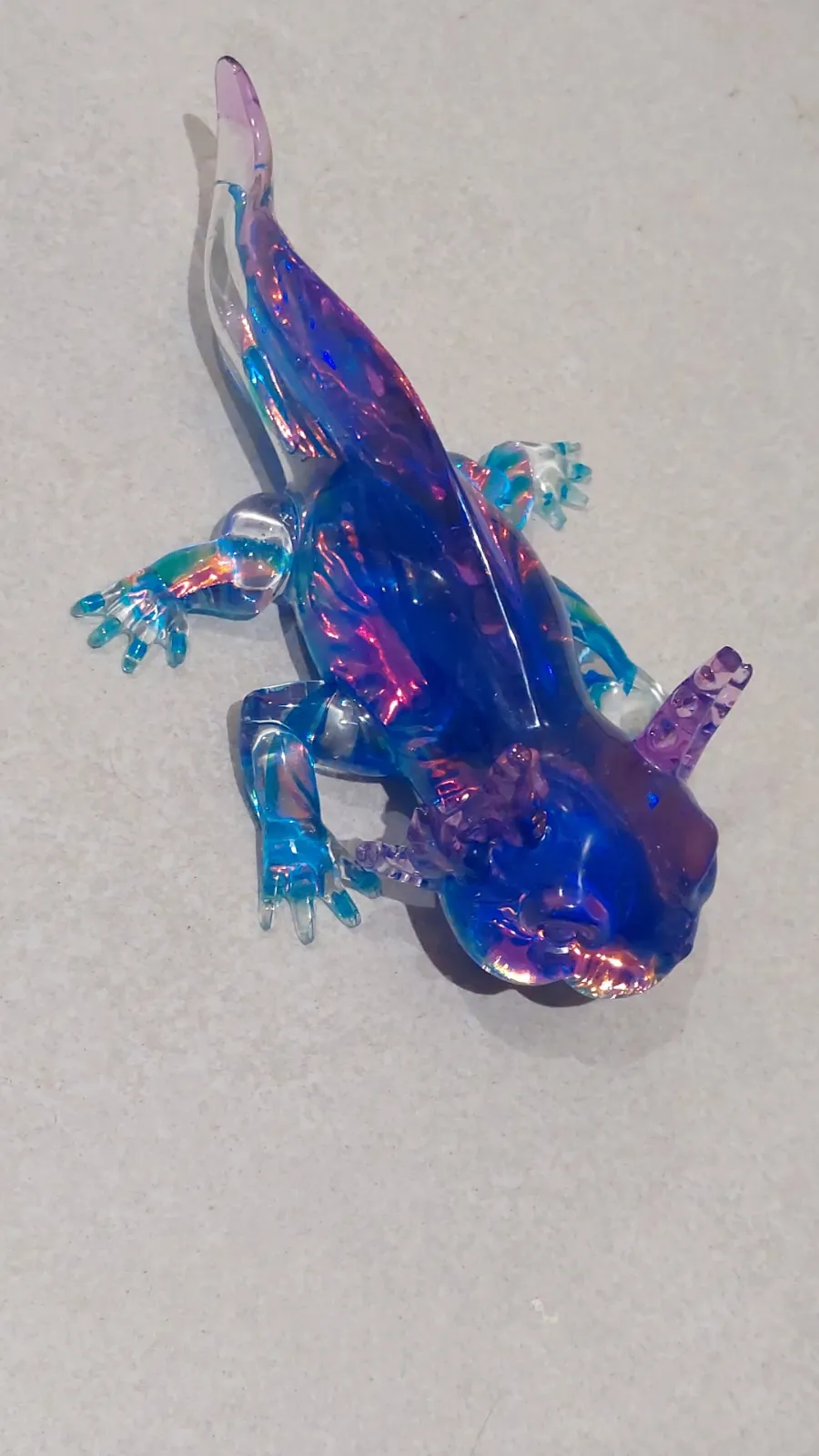 Axolotl violet en resine epoxy 5