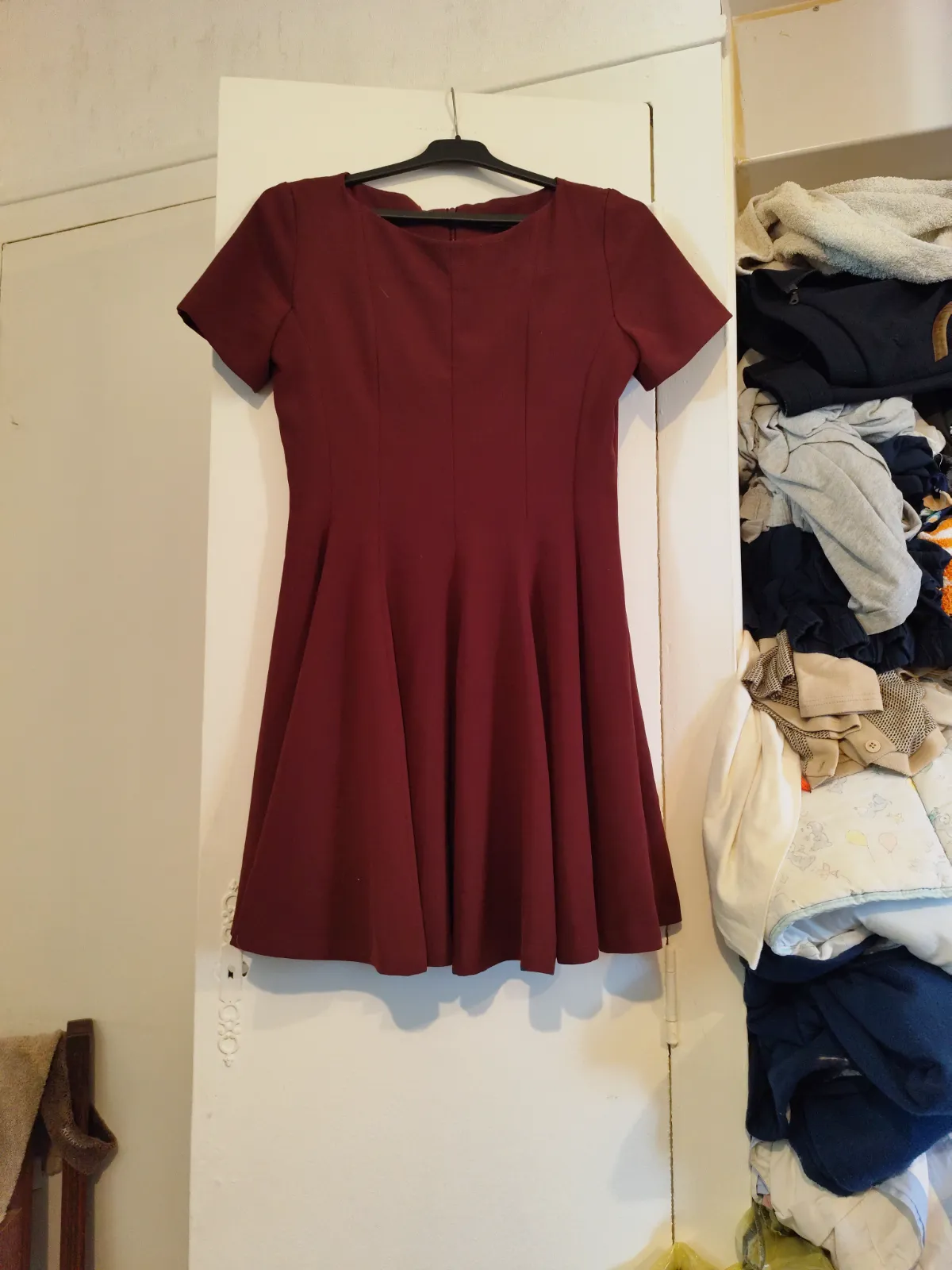 Robe courte patineuse bordeaux – Bzb – taille S 2
