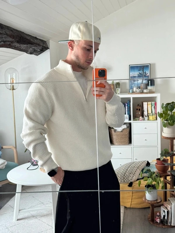 Pull uniqlo beige avec zip – Uniqlo – taille M 2